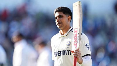 IND vs ENG: शुभमन गिल ने 4 पारियों में ठोका तीसरा शतक, इंग्लैंड में यह कमाल करने वाले पहले खिलाड़ी बने, गावस्कर-कोहली को पछाड़ा SportsTak Hindi