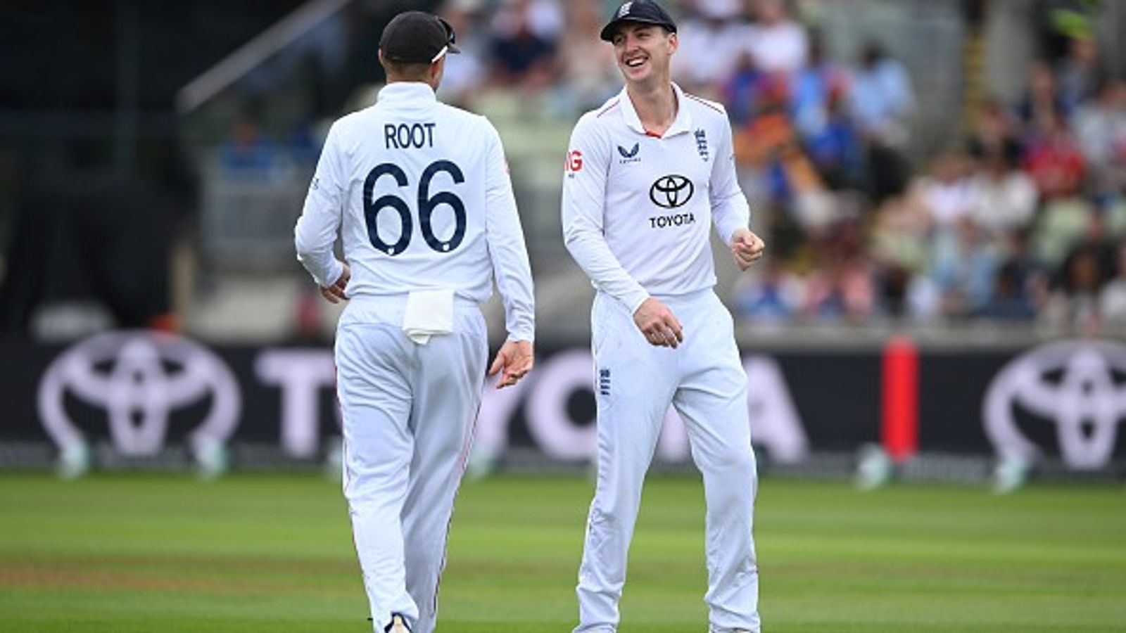 IND vs ENG: एजबेस्टन टेस्ट के बाद टेस्ट रैंकिंग में बड़ी उठापटक, जो रूट को हटाकर इंग्लैंड का यह खिलाड़ी बना नंबर एक बल्लेबाज IND vs ENG: एजबेस्टन टेस्ट के बाद टेस्ट रैंकिंग में बड़ी उठापटक, जो रूट को हटाकर इंग्लैंड का यह खिलाड़ी बना नंबर एक बल्लेबाज