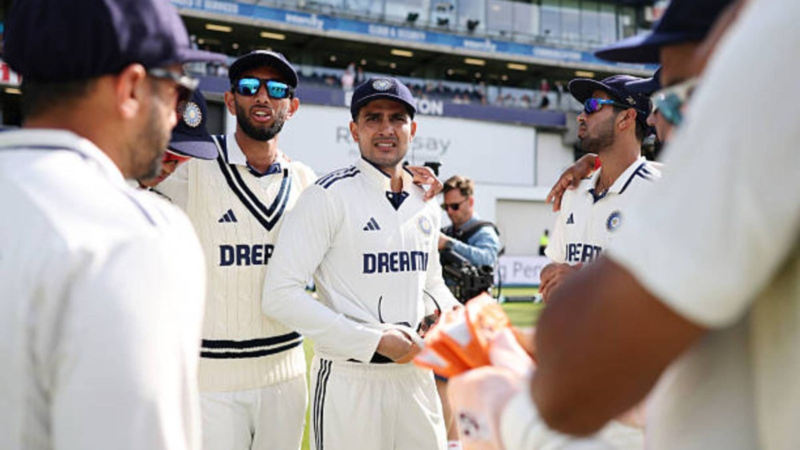 IND vs ENG: टीम इंडिया की प्लेइंग इलेवन में बस एक बदलाव, जसप्रीत बुमराह के लिए यह खिलाड़ी बाहर! IND vs ENG: टीम इंडिया की प्लेइंग इलेवन में बस एक बदलाव, जसप्रीत बुमराह के लिए यह खिलाड़ी बाहर!