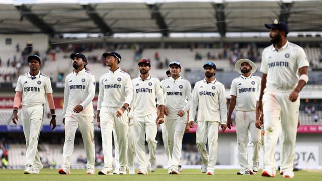 IND vs ENG: भारतीय बल्लेबाजों की धमाचौकड़ी के आगे 50 बरस पुराना वर्ल्ड रिकॉर्ड ध्वस्त, 5 पारियों में ही रच दिया इतिहास Indian test team