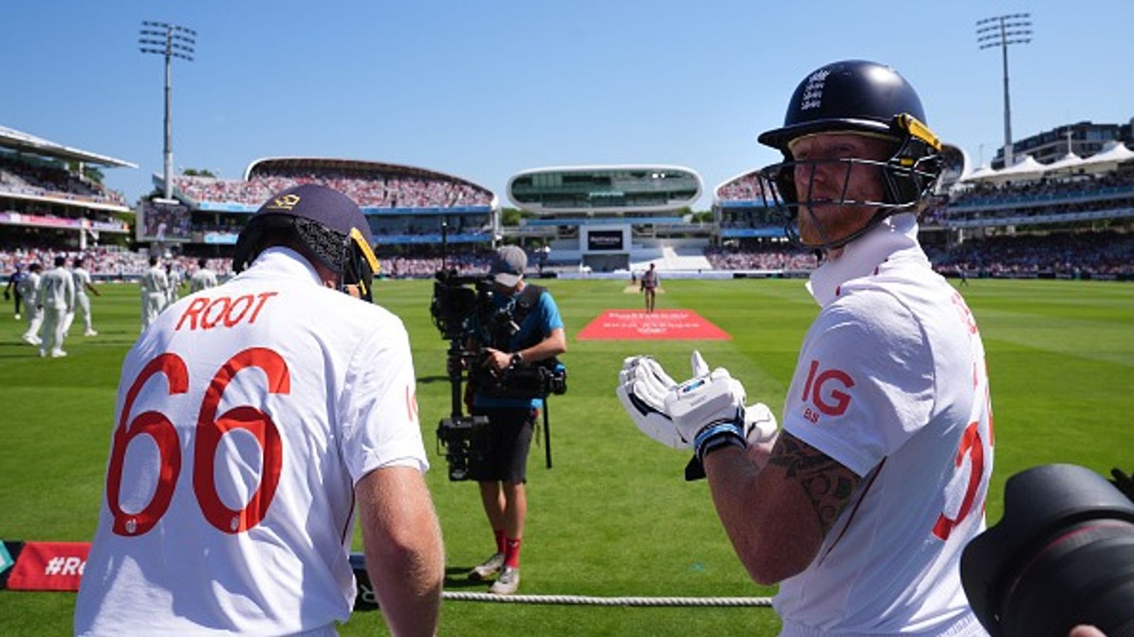 'बैजबॉल अब नजर नहीं आने वाला', संजय मांजरेकर ने लॉर्ड्स टेस्ट के बीच इंग्लैंड को लगाई झाड़, कहा - उनके अंदर इंटेंट अब... 'बैजबॉल अब नजर नहीं आने वाला', संजय मांजरेकर ने लॉर्ड्स टेस्ट के बीच इंग्लैंड को लगाई झाड़, कहा - उनके अंदर इंटेंट अब...