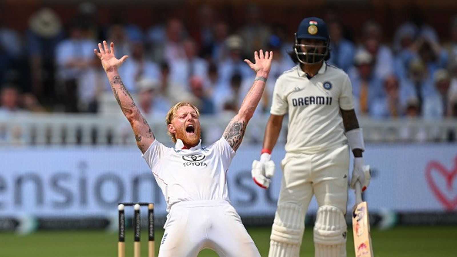 केएल राहुल के आउट होने के तरीके पर सुनील गावस्कर ने उठाए सवाल, टेक्नोलॉजी को ठहराया जिम्मेदार केएल राहुल के आउट होने के तरीके पर सुनील गावस्कर ने उठाए सवाल, टेक्नोलॉजी को ठहराया जिम्मेदार