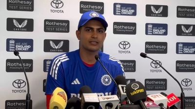 क्या रवींद्र जडेजा को ड्रेसिंग रूम के भीतर से भेजे जा रहे थे मैसेज? हार के बाद शुभमन गिल ने खोला राज, बोले- वो तो... SportsTak Hindi