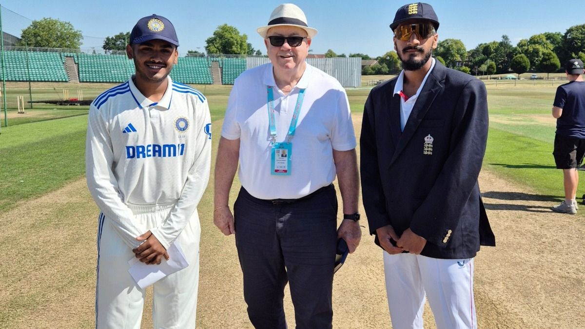 IND vs ENG: भारत और इंग्‍लैंड के बीच टेस्‍ट मैच ड्रॉ, हमजा शेख ने शतक  ठोक आयुष म्‍हात्रे की टीम को जीत से रोका, माइकल वॉन के बेटे ने लिए छह विकेट