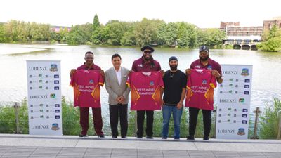 WCL: दुनिया की सबसे महंगी क्रिकेट जर्सी पहनकर खेलेगी वेस्ट इंडीज टीम, 10 से 30 ग्राम तक 18 कैरेट सोने की होगी सजावट SportsTak Hindi