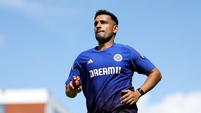 टीम इंडिया के लिए अगले जहीर खान साबित हो सकते हैं अंशुल कंबोज, अश्विन ने कहा - उसके अंदर बाकियों से अलग... Anshul Kamboj of India bowls