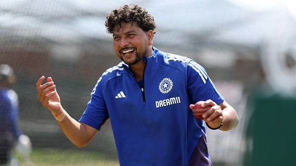 कुलदीप यादव को इंग्लैंड के खिलाफ प्लेइंग 11 में क्यों नहीं मिल पा रहा है मौका, बैटिंग कोच सितांशु कोटक ने दे दिया जवाब