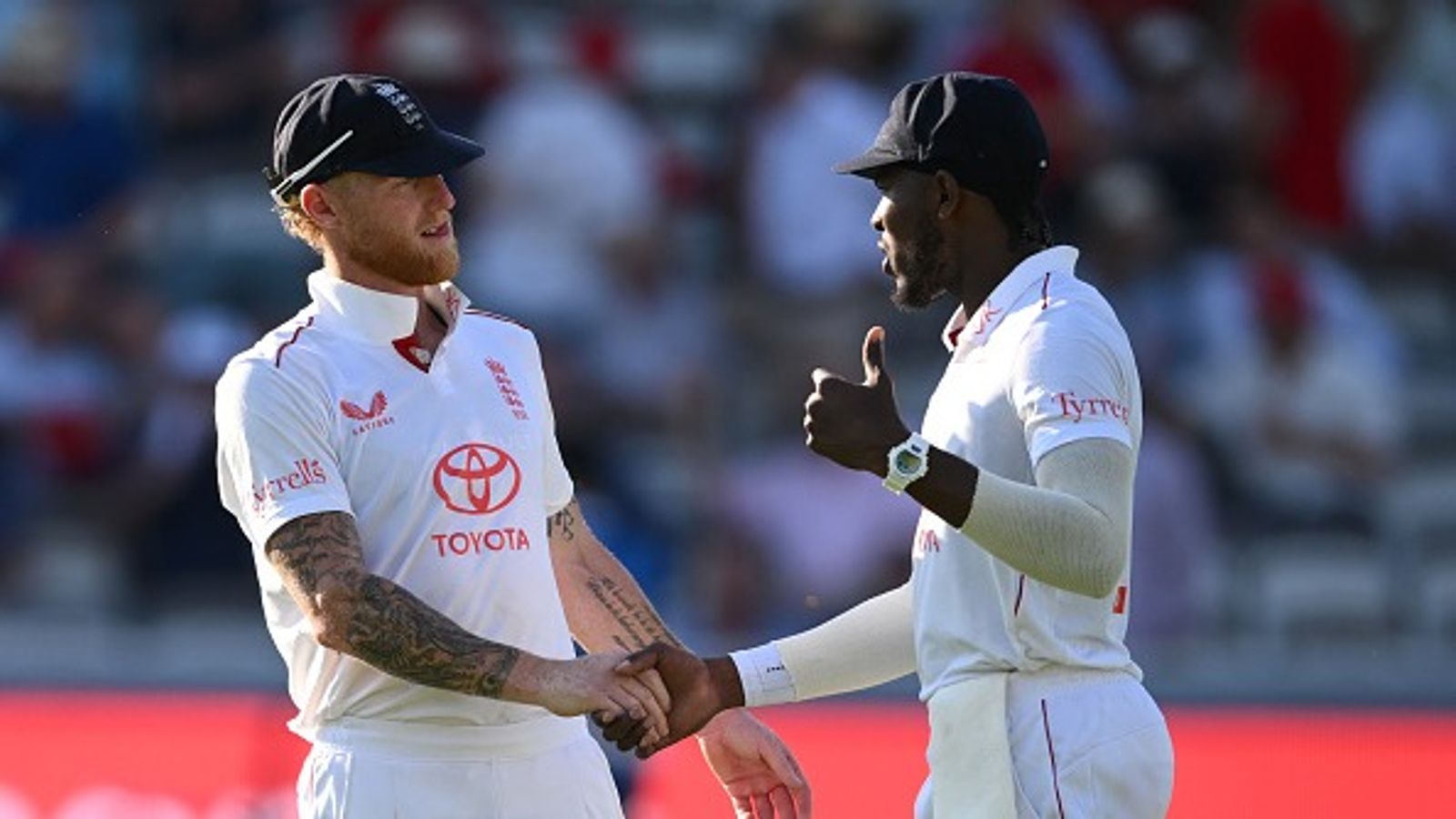 IND VS ENG: इंग्लैंड ने 5वें टेस्ट के लिए प्लेइंग 11 का किया ऐलान, बेन स्टोक्स- जोफ्रा आर्चर टीम से बाहर, इस खिलाड़ी को मिली कमान IND VS ENG: इंग्लैंड ने 5वें टेस्ट के लिए प्लेइंग 11 का किया ऐलान, बेन स्टोक्स- जोफ्रा आर्चर टीम से बाहर, इस खिलाड़ी को मिली कमान