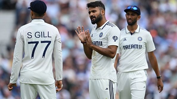 'डाल ना जैसे डालता है',  हैरी ब्रूक के अटैक से परेशान हुए आकाश दीप तो शुभमन गिल ने खोया आपा, बीच मैच लगाई डांट