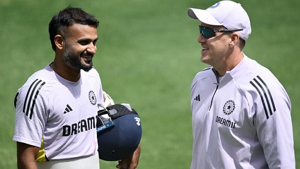 Akash Deep and Morne Morkel