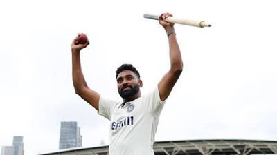 ICC Test Rankings: मोहम्मद सिराज की जबरदस्त छलांग, इंग्लैंड के खिलाफ 23 विकेट लेकर टेस्ट करियर की बेस्ट रैंकिंग पर पहुंचे SportsTak Hindi