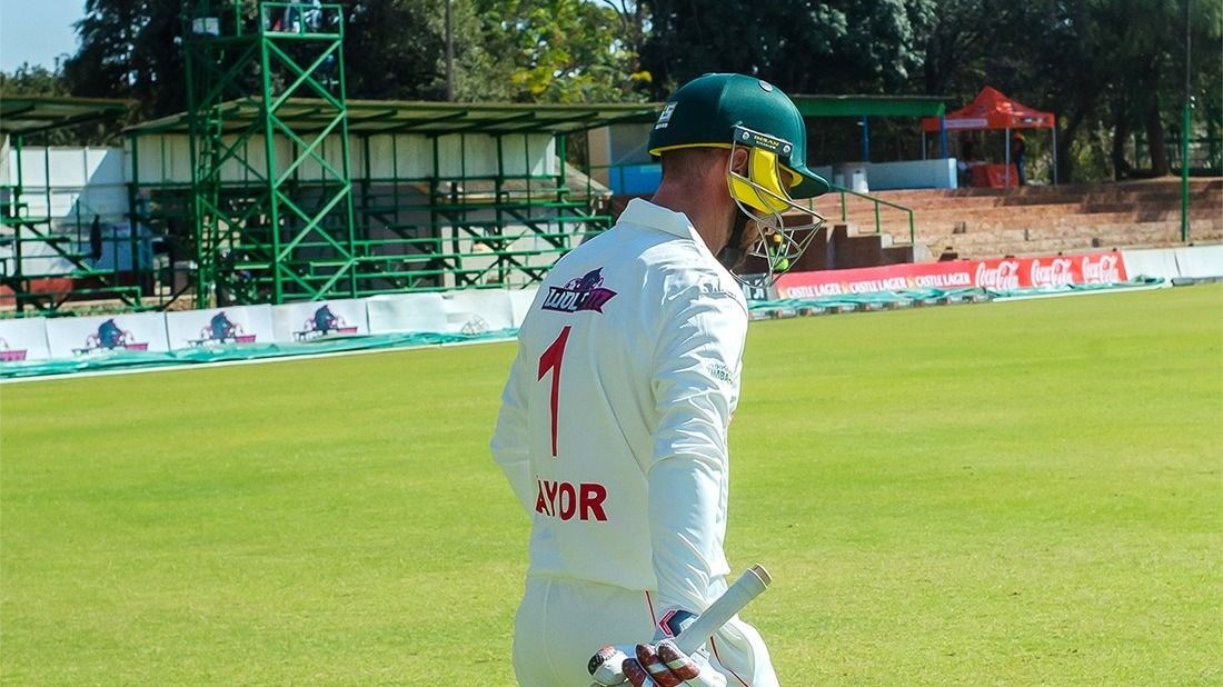 ब्रेंडन टेलर ने रचा इतिहास, जेम्स एंडरसन का 21वीं सदी का वर्ल्ड रिकॉर्ड तोड़ा ब्रेंडन टेलर ने रचा इतिहास, जेम्स एंडरसन का 21वीं सदी का वर्ल्ड रिकॉर्ड तोड़ा