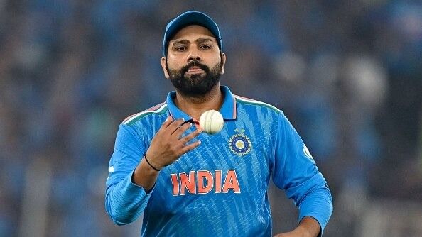 रोहित शर्मा वनडे क्रिकेट से साल 2027 वर्ल्ड कप के पहले संन्यास लेंगे या नहीं ? बचपन के कोच ने बताया रिटायरमेंट प्लान 
