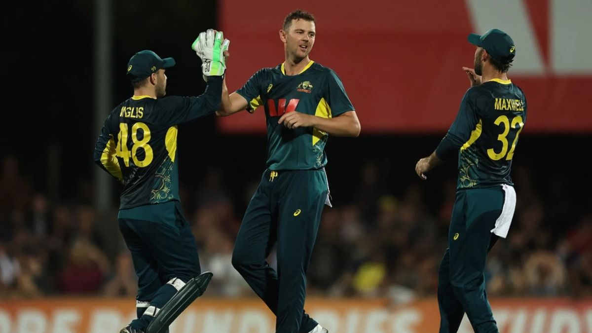 AUS vs SA: 75 पर 6 विकेट गिरने के बाद टिम डेविड बने ऑस्ट्रेलिया के संकटमोचक, तूफानी पारी से 178 तक पहुंचाया, फिर हेजलवुड बने हीरो, साउथ अफ्रीका 17 रन से हारा
