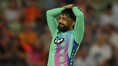 राशिद खान बहुत बुरे पिटे! लियम लिविंगस्टन ने बिगाड़े आंकड़े, फेंका टी20 करियर का सबसे महंगा ओवर SportsTak Hindi