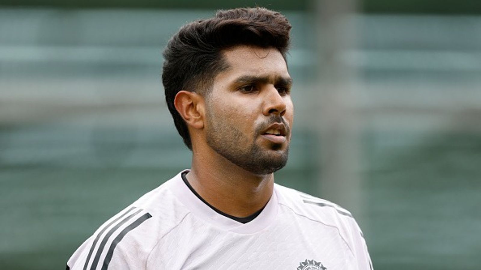 DPL में भी अपना गुस्सा काबू नहीं कर पाए हर्षित राणा, फेंकी ऐसी गेंद टूट गई बेल्स, फिर बल्लेबाज के साथ किया ऐसा, मिली सजा, VIDEO DPL में भी अपना गुस्सा काबू नहीं कर पाए हर्षित राणा, फेंकी ऐसी गेंद टूट गई बेल्स, फिर बल्लेबाज के साथ किया ऐसा, मिली सजा, VIDEO