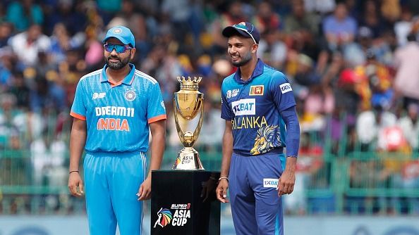 Captains Rohit Sharma (L) of India and Dasun Shanaka (R) of Sri Lanka