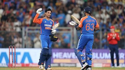 बड़ी खबर: एशिया कप 2025 के लिए भारतीय टीम का ऐलान इस दिन, अय्यर की टीम में वापसी तय तो सूर्यकुमार यादव की फिटनेस पर सवाल SportsTak Hindi