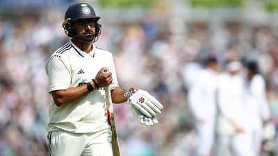 8 साल बाद टेस्ट टीम में वापसी और इंग्लैंड दौरे पर कमाल नहीं करने से निराश करुण नायर, कहा - वहां पर मेरे साथ... India's veteran batter Karun Nair in this frame