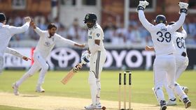 Mohammed Siraj is bowled by Shoaib Bashir Mohammed Siraj is bowled by Shoaib Bashir