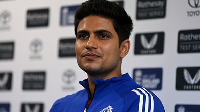शुभमन गिल को Asia Cup 2025 टीम में शामिल करने के खिलाफ टीम इंडिया के पूर्व चीफ सेलेक्टर, बोले-वह अचानक कहां से आ गए, वो तो... SportsTak Hindi
