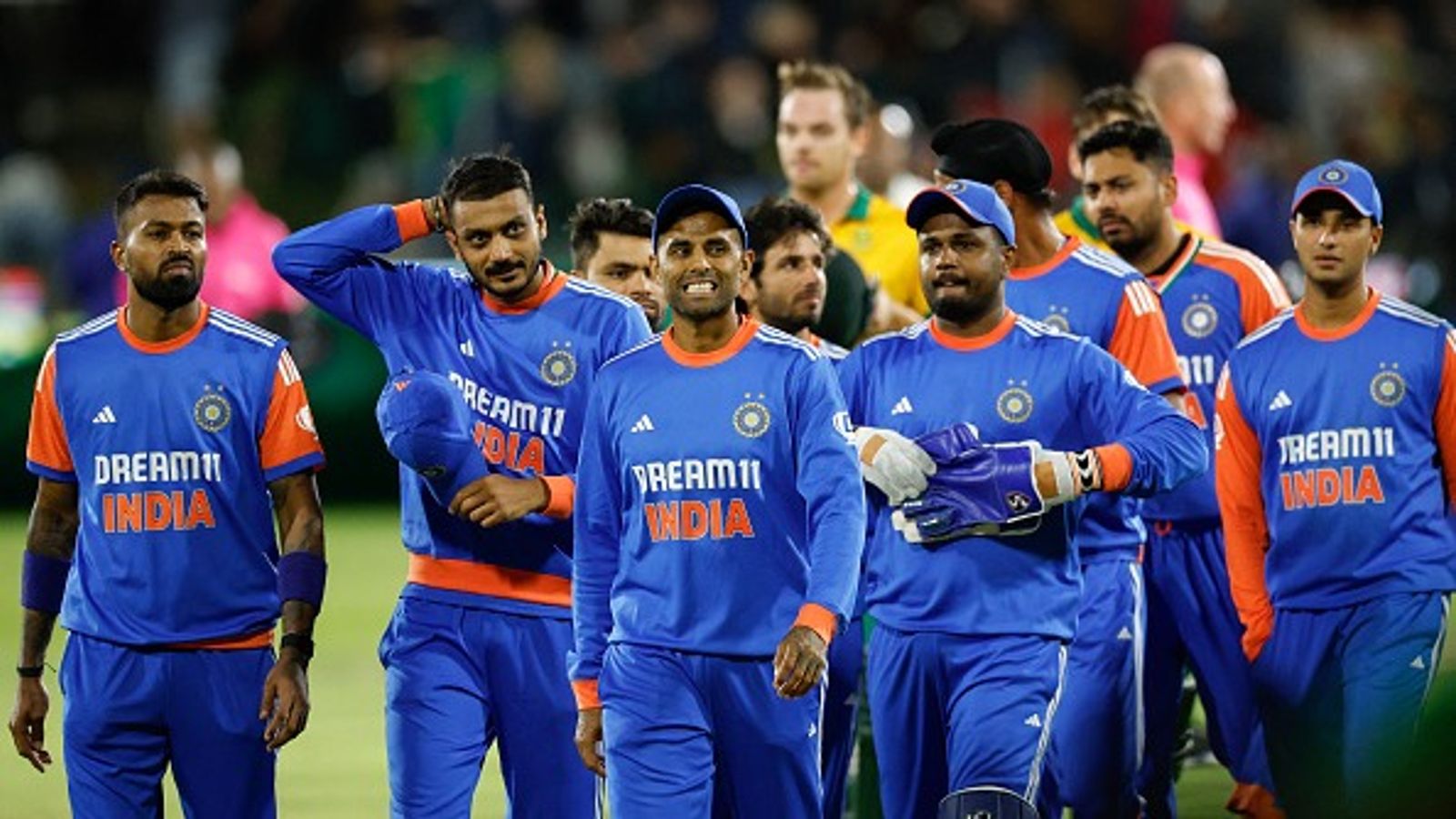 India Asia Cup 2025 Squad Announcement: एशिया कप के लिए टीम इंडिया का ऐलान, सूर्यकुमार यादव कप्तान, गिल की वापसी, अय्यर- जायसवाल का कटा पत्ता India Asia Cup 2025 Squad Announcement: एशिया कप के लिए टीम इंडिया का ऐलान, सूर्यकुमार यादव कप्तान, गिल की वापसी, अय्यर- जायसवाल का कटा पत्ता