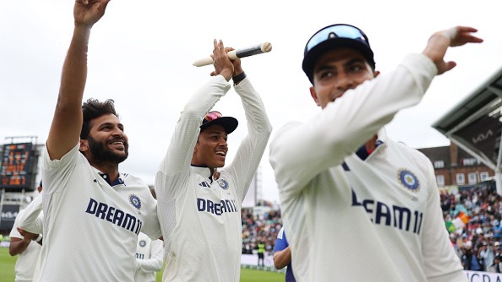 इंग्लैंड में सिर्फ दो टेस्ट खेलने वाला गेंदबाज बना मुंबई का कप्तान, अजिंक्य रहाणे को किया रिप्लेस इंग्लैंड में सिर्फ दो टेस्ट खेलने वाला गेंदबाज बना मुंबई का कप्तान, अजिंक्य रहाणे को किया रिप्लेस