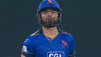 6,6,6,6,6,6,6,6..., एशिया कप 2025 के लिए सेलेक्शन होते ही रिंकू सिंह का रौद्र रूप, 48 गेंदों में 108 रन ठोक टीम को दिलाई जीत SportsTak Hindi