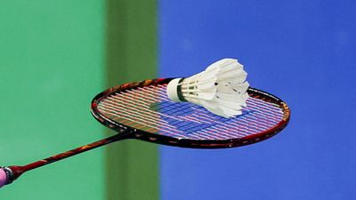 चीन में लोगों की इस हरकत के चलते बैडमिंटन में हो रही शटल्स की कमी, कीमतें दुगुनी फिर भी किल्लत, कैसे आगे बढ़ेगा खेल SportsTak Hindi