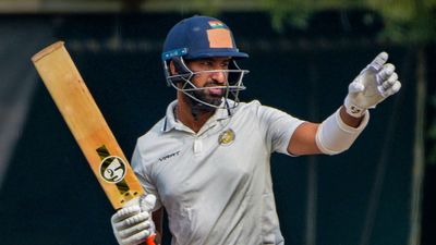 Exclusive: चेतेश्वर पुजारा ने संन्यास के बाद तोड़ी चुप्पी, बताया क्यों रणजी ट्रॉफी के लिए उपलब्ध होकर लिया हटने का फैसला PTI01_21_2024_000107A.jpg