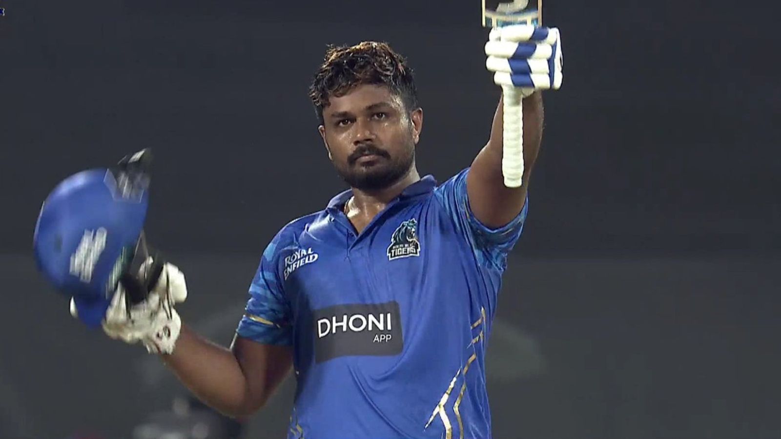 संजू सैमसन ने ठोका तूफानी शतक, Asia Cup 2025 से पहले 42 गेंद में चौके-छक्कों की बारिश कर उड़ाया सैकड़ा संजू सैमसन ने ठोका तूफानी शतक, Asia Cup 2025 से पहले 42 गेंद में चौके-छक्कों की बारिश कर उड़ाया सैकड़ा