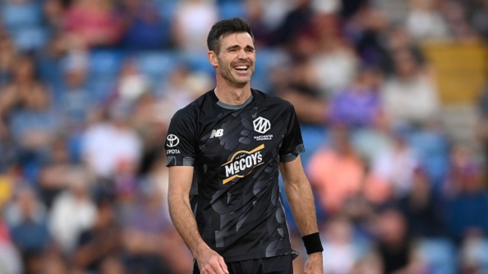 जेम्स एंडरसन ने रचा इतिहास, ऐसा करने वाले दुनिया के सबसे उम्रदराज खिलाड़ी, जानें क्या है रिकॉर्ड जेम्स एंडरसन ने रचा इतिहास, ऐसा करने वाले दुनिया के सबसे उम्रदराज खिलाड़ी, जानें क्या है रिकॉर्ड