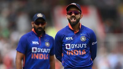 'विराट कोहली को ये सब पता था, उन्होंने ही किया होगा', मोहम्मद शमी ने पूर्व कप्तान को ठहराया जिम्मेदार, ये है मामला SportsTak Hindi