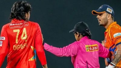 नितीश राणा-दिग्वेश राठी के पंगे में फंसे पांच खिलाड़ी, मैच के दौरान हुआ बवाल तो अब मिली सजा Nitish Rana and Digvesh Rathi