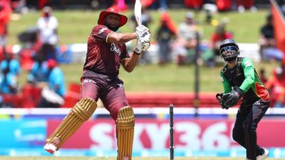 काइरन पोलार्ड ने 8 गेंद में उड़ाए सात छक्के, 10वीं बार टी20 क्रिकेट में किया ऐसा कमाल, देखिए Video SportsTak Hindi