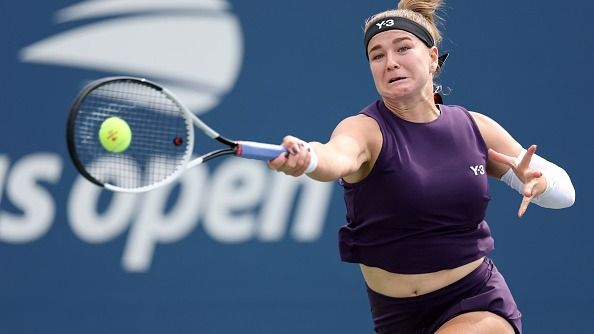 US Open 2025: एक्स बॉयफ्रेंड पर अचानक पड़ी नजर तो कांपने लगी स्टार खिलाड़ी, आंसू पोंछ मैच रोकने के लिए अंपायर से मांगी माफी, फिर... US Open 2025: एक्स बॉयफ्रेंड पर अचानक पड़ी नजर तो कांपने लगी स्टार खिलाड़ी, आंसू पोंछ मैच रोकने के लिए अंपायर से मांगी माफी, फिर...