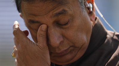 'हमारा काम राय देना है', विदेशी खिलाड़ियों पर सुनील गावस्कर ने उठाए थे सवाल, अब पूर्व क्रिकेटर ने किया पलटवार SportsTak Hindi