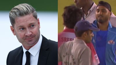 'सिर्फ व्यूज के लिए ऐसा नहीं कर सकते', हरभजन- श्रीसंत की लड़ाई का वीडियो रिलीज करने पर माइकल क्लार्क पर भड़का पूर्व भारतीय क्रिकेटर SportsTak Hindi