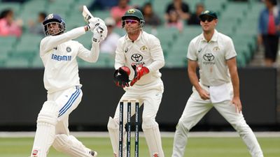 अश्विन के उत्तराधिकारी माने जा रहे खिलाड़ी ने दलीप ट्रॉफी में मचाया धमाल, उड़ाई फिफ्टी, टीम इंडिया में खेलने पर कहा- पिछले 6 महीनों में... Tanush Kotian