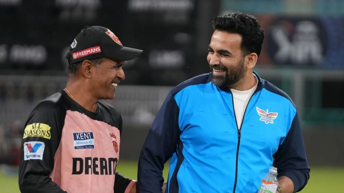 sunil joshi and zaheer khan