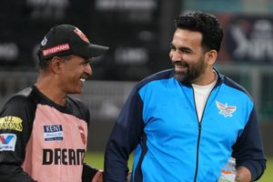 श्रेयस अय्यर बने इंडिया ए के कप्तान तो पंजाब किंग्स के इस शख्स को मिला कोच का रोल, सामने आई बड़ी रिपोर्ट SportsTak Hindi