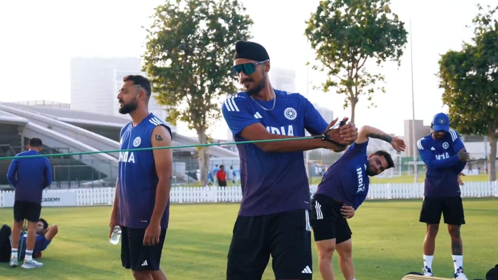 Asia cup 2025: भारत-पाकिस्तान खिलाड़ियों ने ट्रेनिंग में नहीं की बातचीत, पड़ोसी मुल्क ने किया अलग अभ्यास Asia cup 2025: भारत-पाकिस्तान खिलाड़ियों ने ट्रेनिंग में नहीं की बातचीत, पड़ोसी मुल्क ने किया अलग अभ्यास