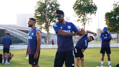 Asia cup 2025: भारत-पाकिस्तान खिलाड़ियों ने ट्रेनिंग में नहीं की बातचीत, पड़ोसी मुल्क ने किया अलग अभ्यास SportsTak Hindi