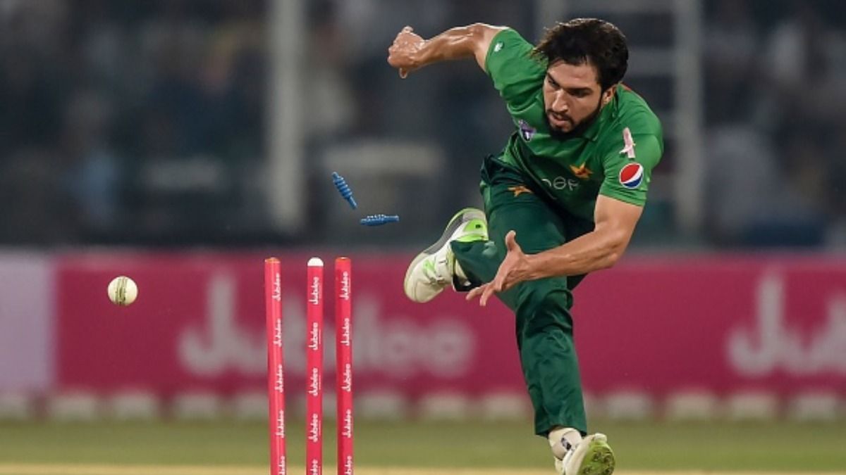 एशिया कप 2025 के बीच पाकिस्तानी खिलाड़ी ने किया संन्यास का ऐलान, टीम में मौके नहीं मिलने के बाद उठाया कदम SportsTak Hindi