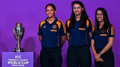 ICC का ऐतिहासिक ऐलान, महिला क्रिकेट वर्ल्ड कप में पहली बार होने वाला है ऐसा, अंपायर्स और रेफरी को लेकर उठाया गया बड़ा कदम SportsTak Hindi