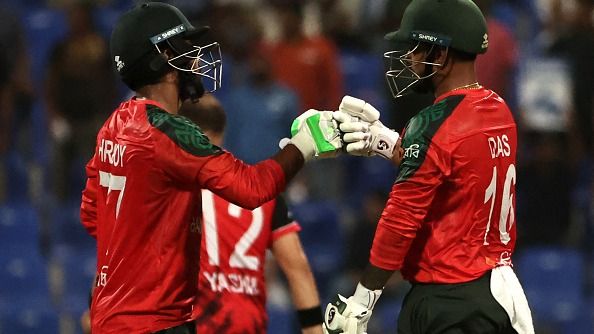 Bangladesh's captain Litton Das (R) and his teammate Towhid Hridoy