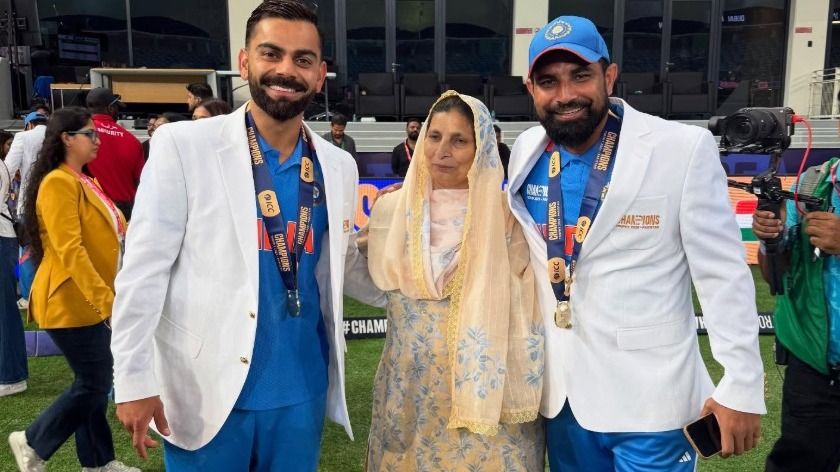 Virat Kohli met Mohammed Shami's mother