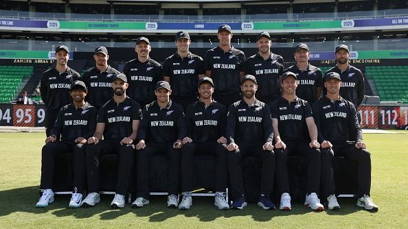 न्यूजीलैंड को भारत में होने वाले टी20 वर्ल्ड कप से पहले बड़ा झटका, इन पांच स्टार खिलाड़ियों ने रेगुलर खेलने से किया मना SportsTak Hindi