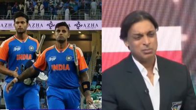 IND vs PAK: भारतीय टीम ने पाकिस्तानी खिलाड़ियों से नहीं मिलाया हाथ, रोने लगे शोएब अख्तर, टीवी पर दुखड़ा रोया, देखिए Video SportsTak Hindi