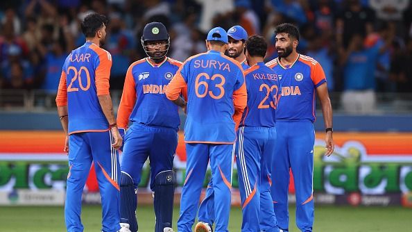 पाकिस्तान के खिलाफ बवाल प्रदर्शन के लिए इस खिलाड़ी को मिला इम्पैक्ट प्लेयर का अवॉर्ड, कुलदीप यादव ने लिए मजे, VIDEO SportsTak Hindi